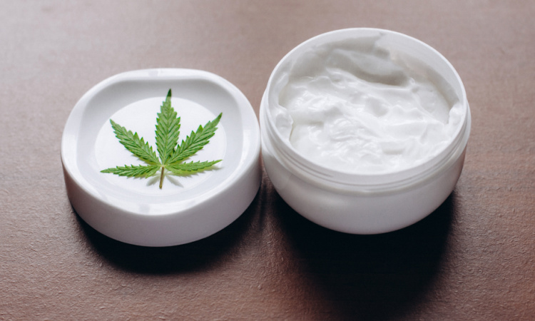 The Link Between CBD Cream and Faster Joint Pain Recovery