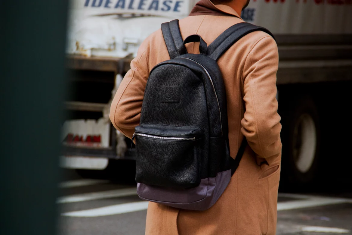 How To Know You Buy The Best Backpack For Men?