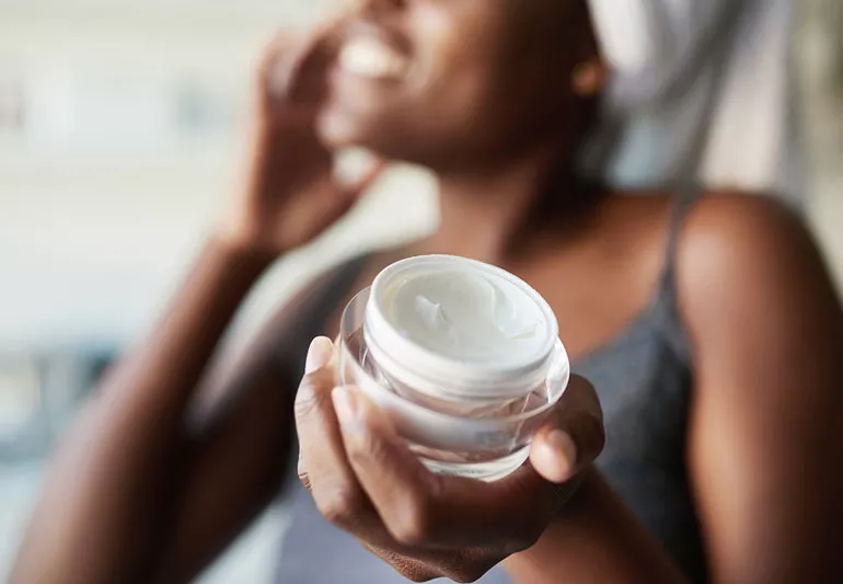 Which is better for your skin—natural or chemical skincare?